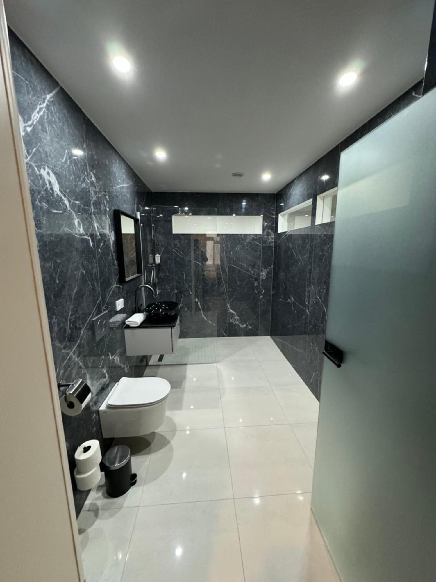 Luxurious Apartment In The Centre Of فيينا المظهر الخارجي الصورة